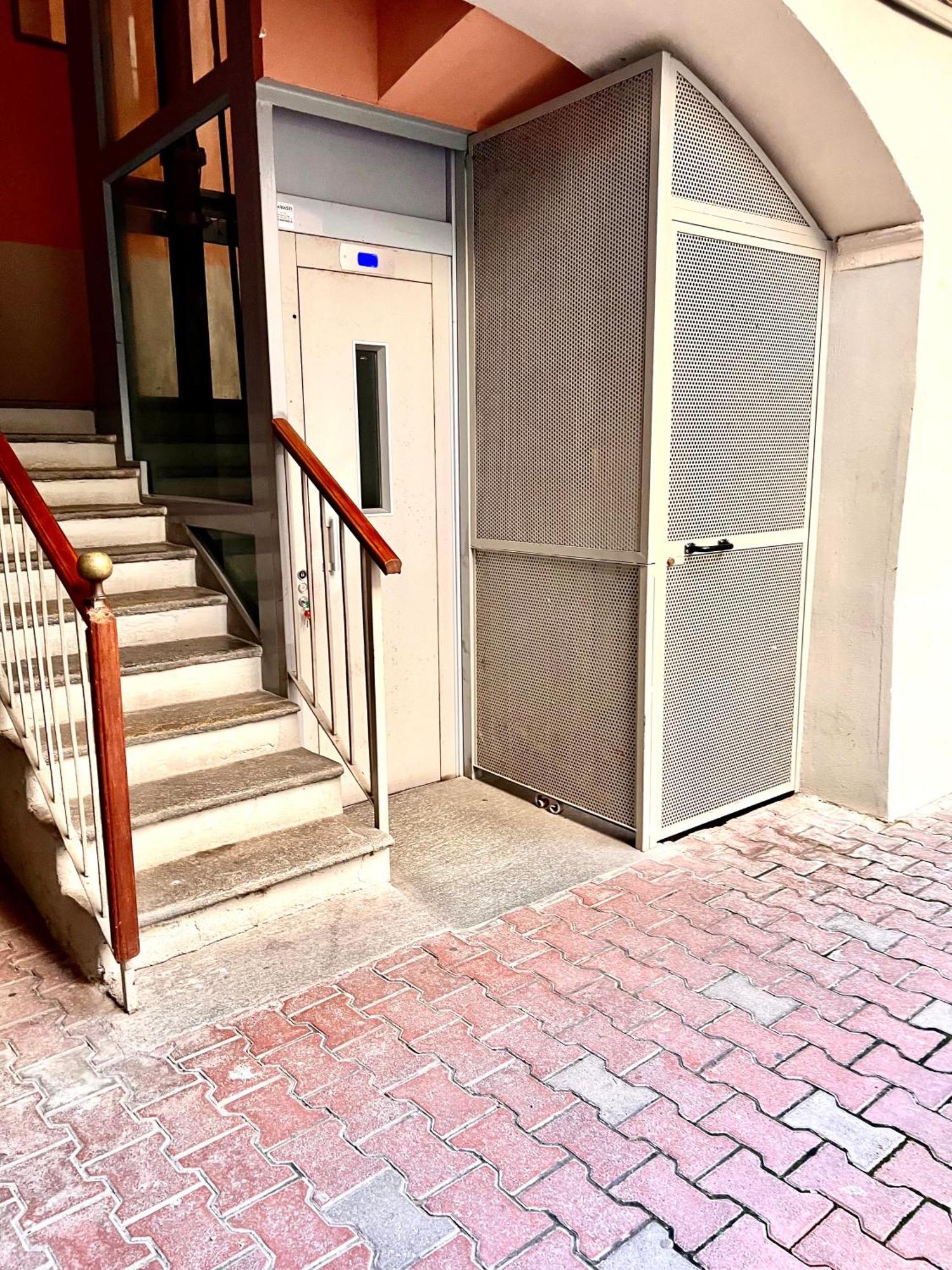 Appartamento In Centro Storico "La Casa Di Cri" Asti Exteriér fotografie