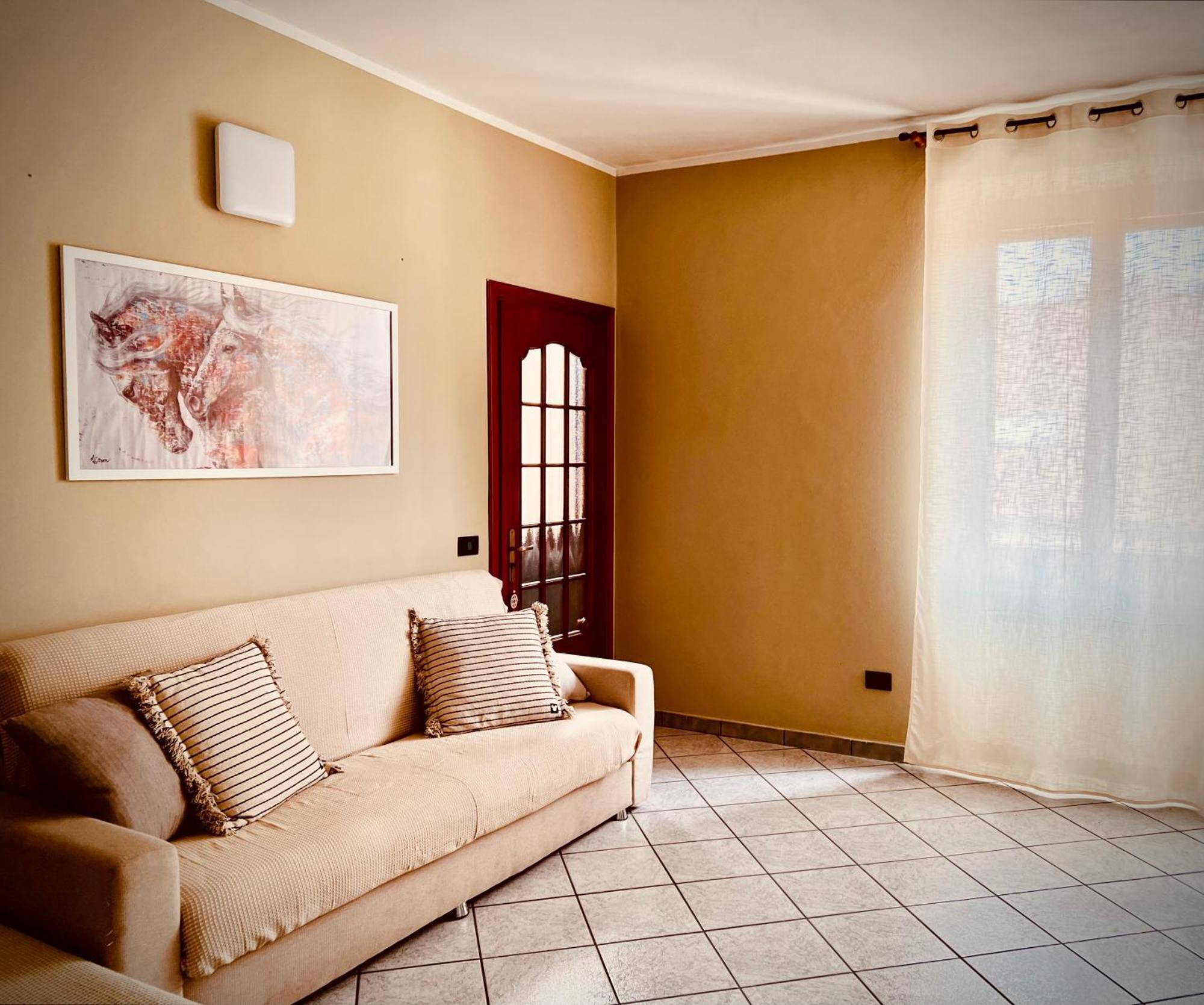 Appartamento In Centro Storico "La Casa Di Cri" Asti Exteriér fotografie